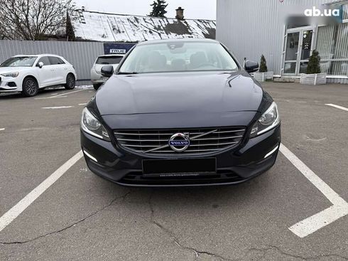 Volvo S60 2015 - фото 8