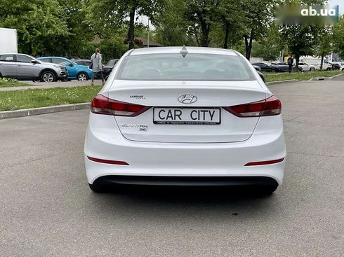 Hyundai Elantra 2018 - фото 6