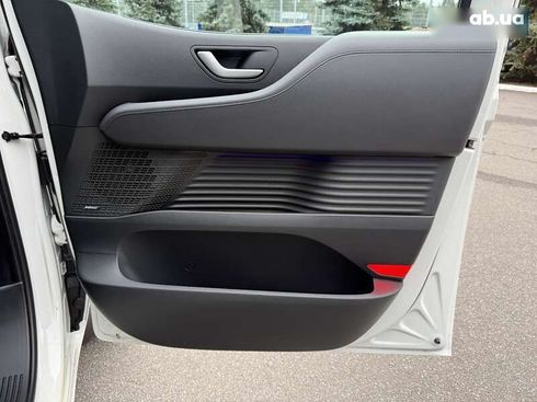 Hyundai Staria 2021 - фото 28