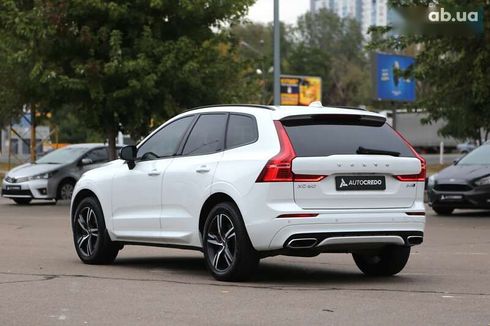 Volvo XC60 2019 - фото 5