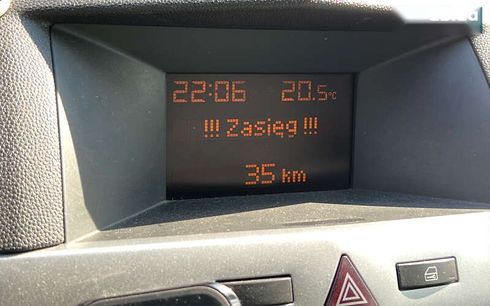 Opel Astra 2013 - фото 17