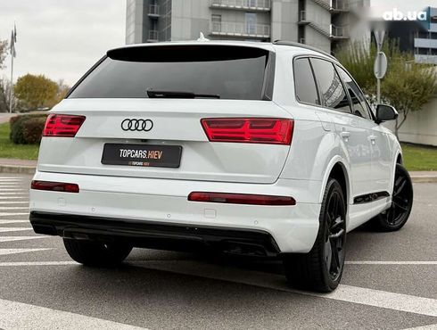 Audi Q7 2018 - фото 15