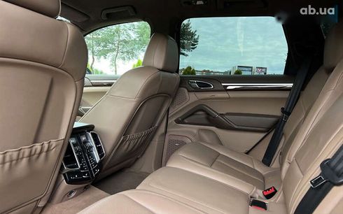 Porsche Cayenne 2012 - фото 17