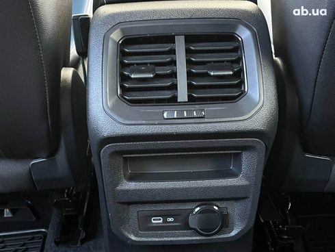 Volkswagen Tiguan 2021 черный - фото 29