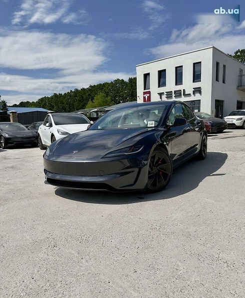 Tesla Model 3 2024 - фото 5