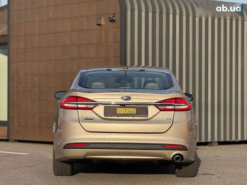 Ford Fusion 2016 - фото 20