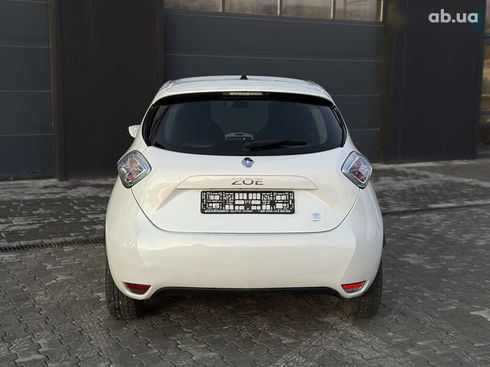 Renault Zoe 2016 - фото 5