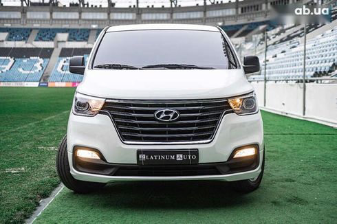 Hyundai Grand Starex 2019 - фото 9