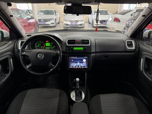 Skoda Fabia 2008 синий - фото 14