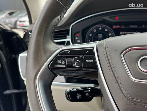Audi A8 2018 черный - фото 37