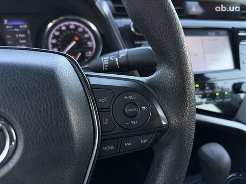 Toyota Camry 2019 - фото 27