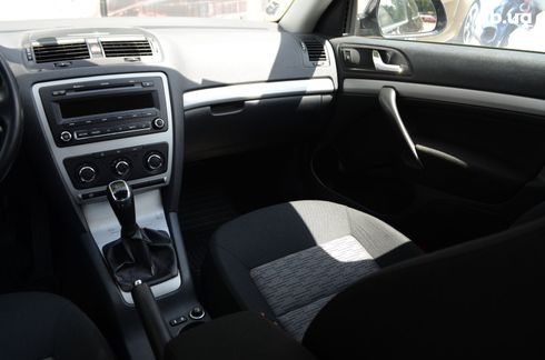Skoda Octavia 2012 черный - фото 18