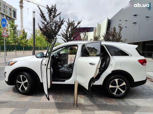Kia Sorento 2015 - фото 10