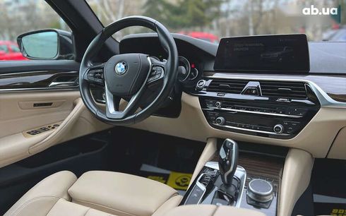 BMW 5 серия 2018 - фото 14