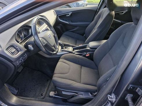 Volvo V40 2014 - фото 17