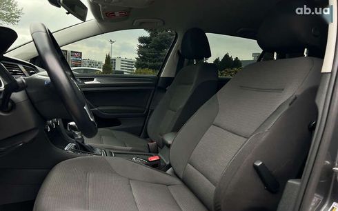 Volkswagen e-Golf 2017 - фото 14