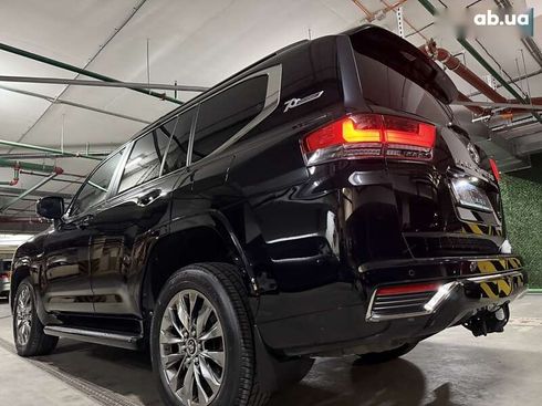 Toyota Land Cruiser 2021 - фото 9