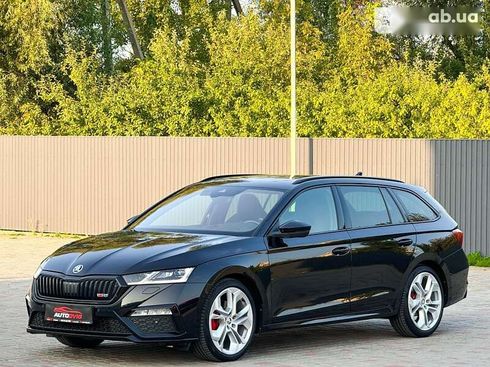 Skoda Octavia 2021 - фото 8