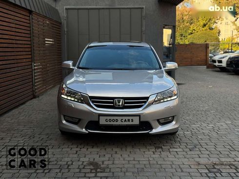 Honda Accord 2013 - фото 2