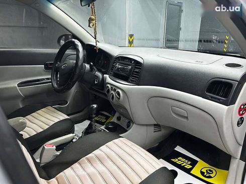 Hyundai Accent 2008 - фото 18
