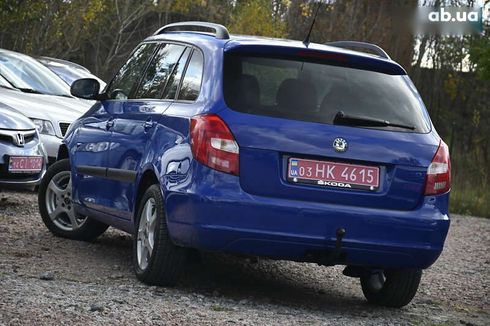 Skoda Fabia 2009 - фото 10