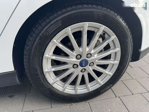 Ford Focus 2014 - фото 12