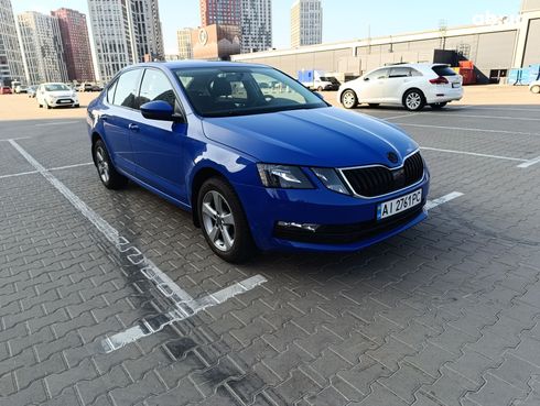 Skoda Octavia 2018 синий - фото 8