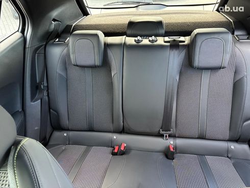Peugeot e-2008 2021 черный - фото 29