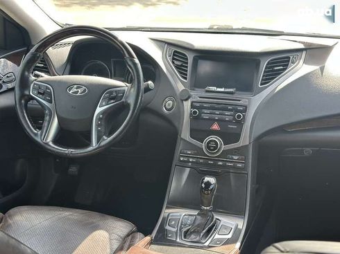 Hyundai Grandeur 2016 - фото 28