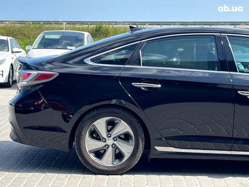 Hyundai Sonata 2015 черный - фото 46