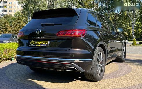 Volkswagen Touareg 2023 - фото 7