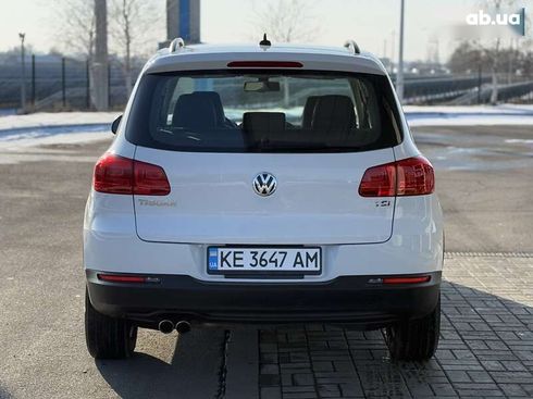 Volkswagen Tiguan 2016 - фото 11