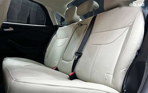 Ford Focus 2018 - фото 20