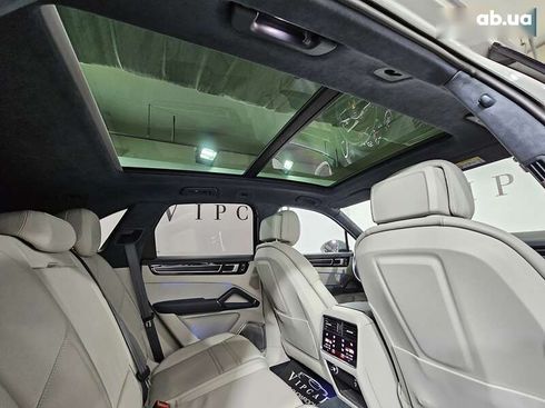 Porsche Cayenne 2022 - фото 14