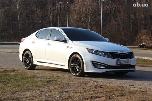 Kia Optima 2013 - фото 18