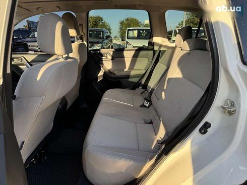 Subaru Forester 2017 - фото 15