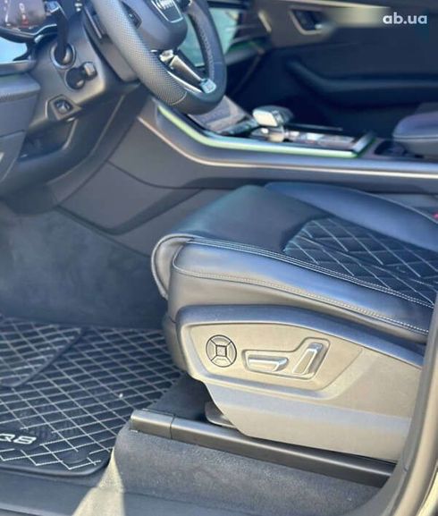 Audi SQ8 2024 - фото 25
