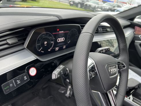 Audi E-Tron 2023 - фото 14