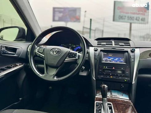 Toyota Camry 2017 - фото 21