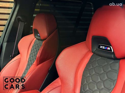 BMW X5 M 2022 - фото 26