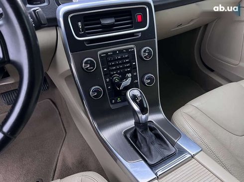 Volvo S60 2014 - фото 25