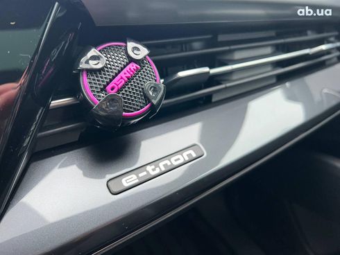 Audi Q4 e-tron 2022 черный - фото 58