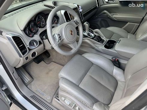 Porsche Cayenne 2013 - фото 20