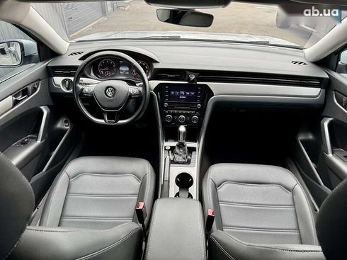 Volkswagen Passat 2020 - фото 30