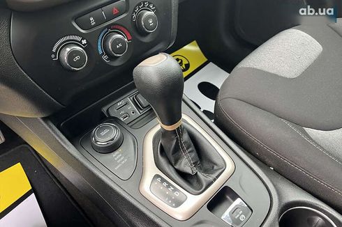 Jeep Cherokee 2017 - фото 8