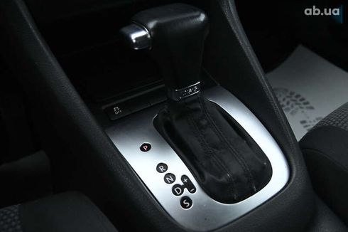 Volkswagen Golf 2010 - фото 26