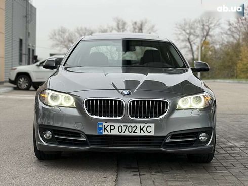 BMW 5 серия 2015 - фото 5