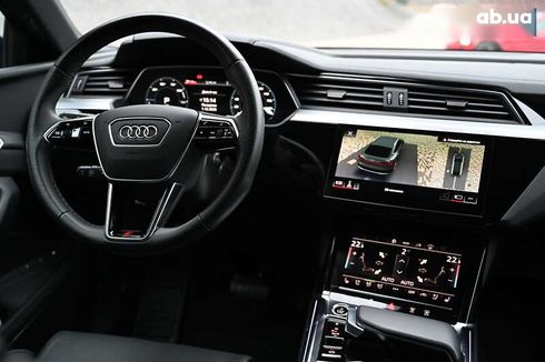 Audi E-Tron 2022 - фото 12