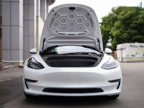 Tesla Model 3 2023 - фото 26