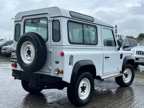 Land Rover Defender 2013 белый - фото 7